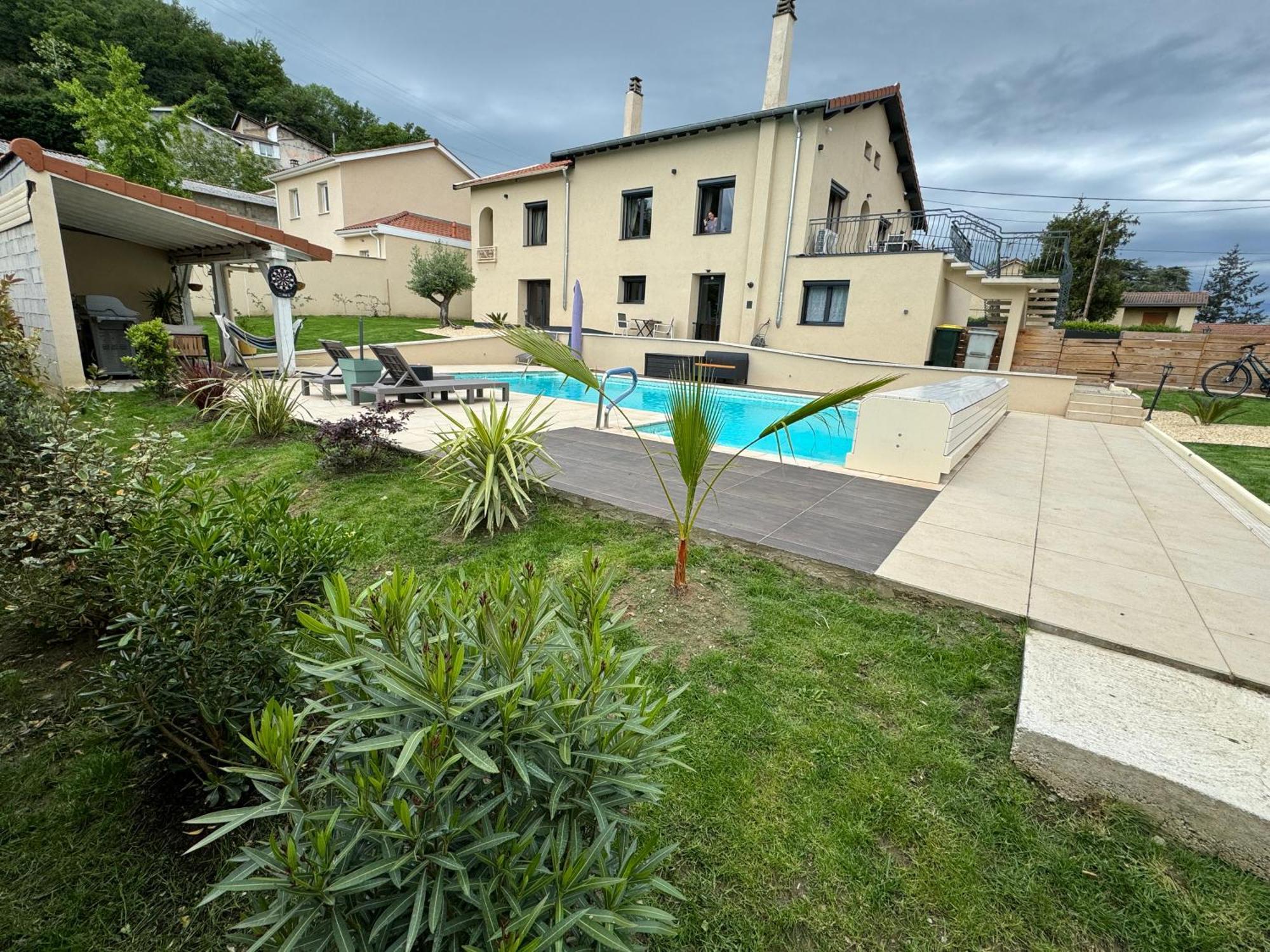 O'Bon'Endroit By Audrey & Thomas Apartment Givors Exterior photo